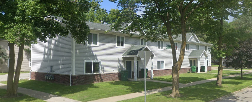 330 West Cherry Street - Y23